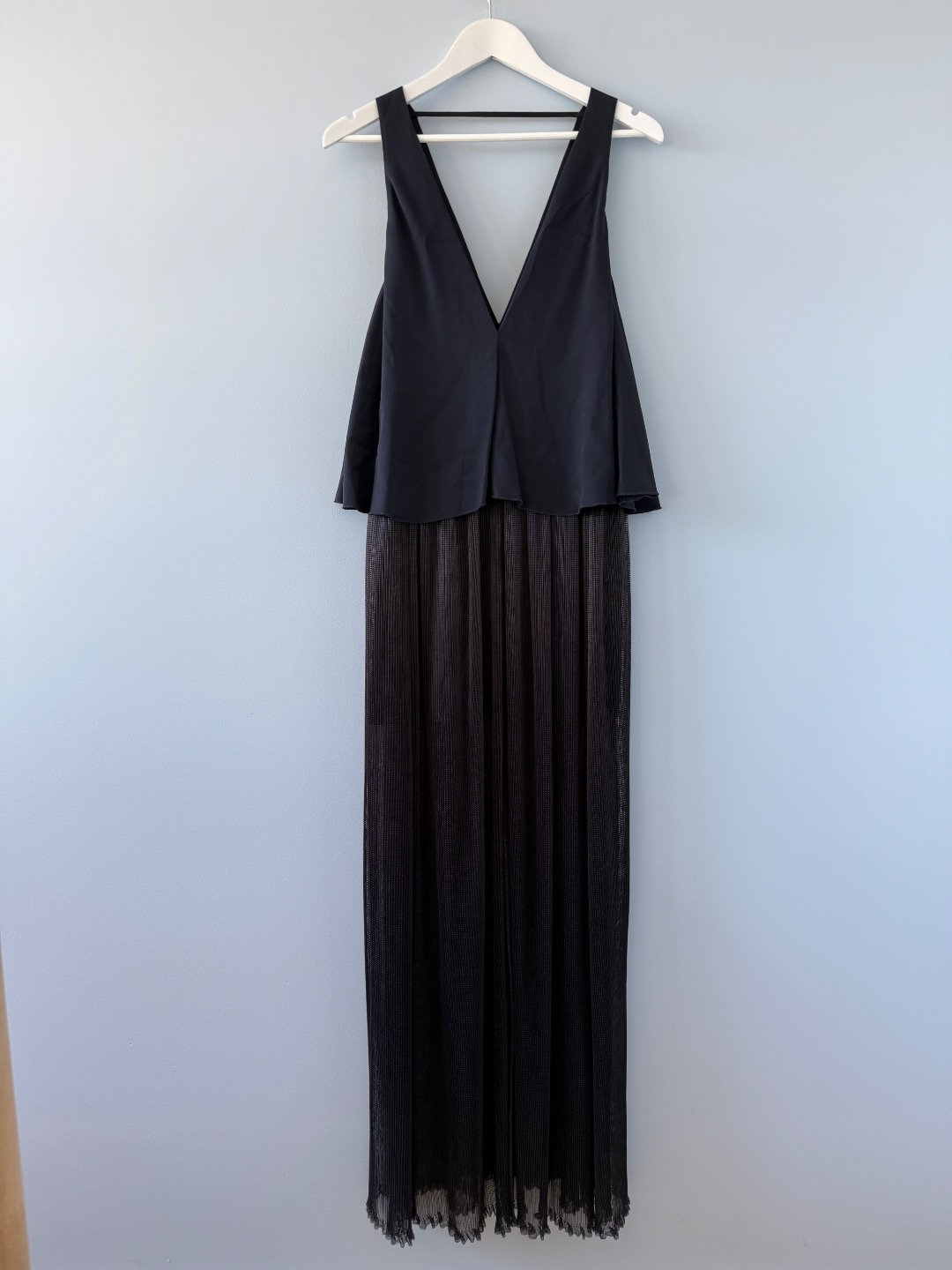 Black Deep V-Neck Pleated Maxi Dress