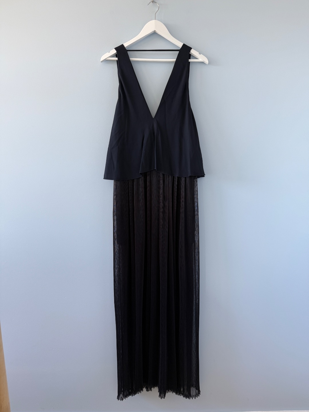 Black Deep V-Neck Pleated Maxi Dress thumbnail 7