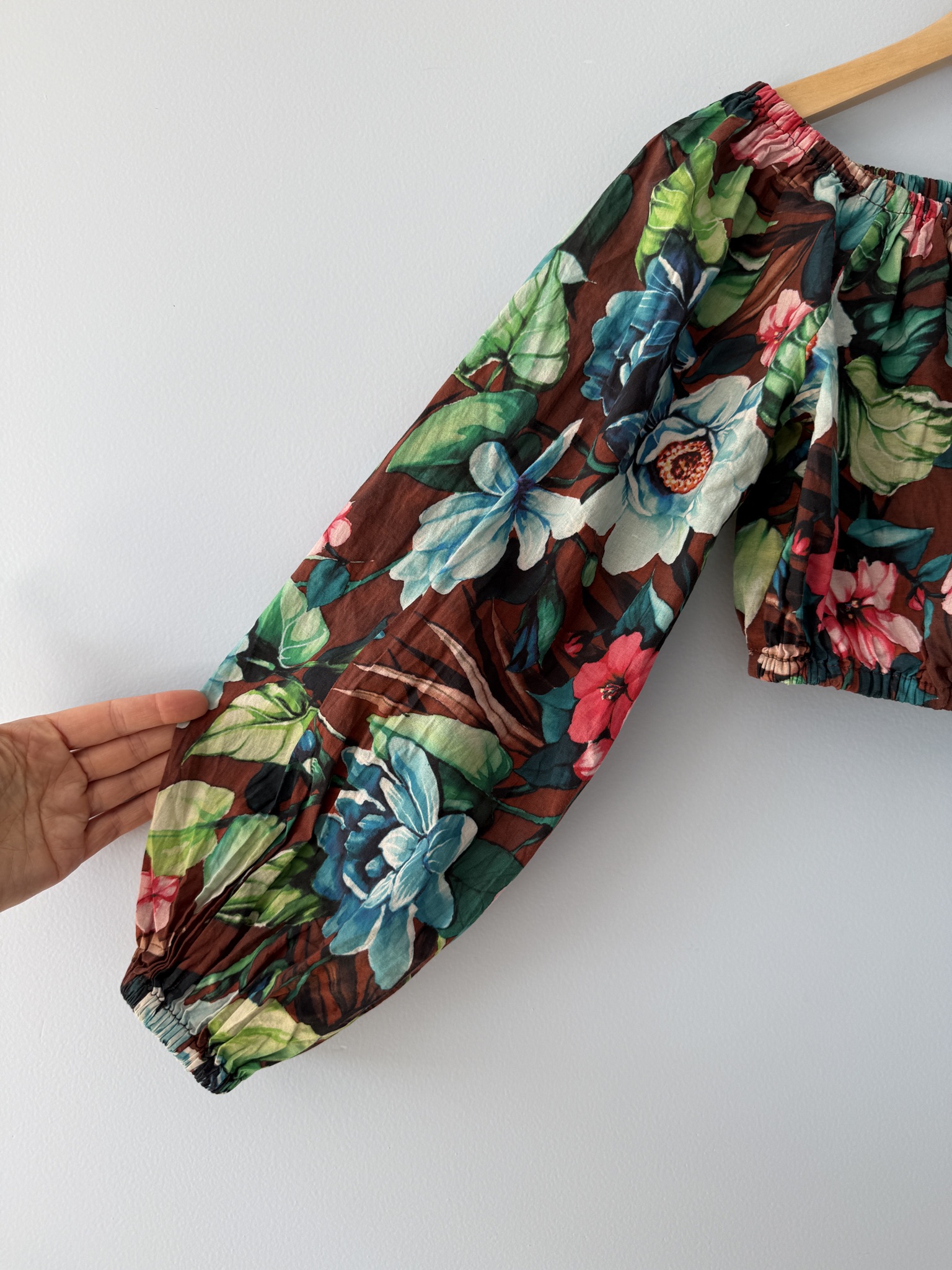 Scanlan Theodore Cocoa Floral Off Shoulder Top - size 6 thumbnail 2