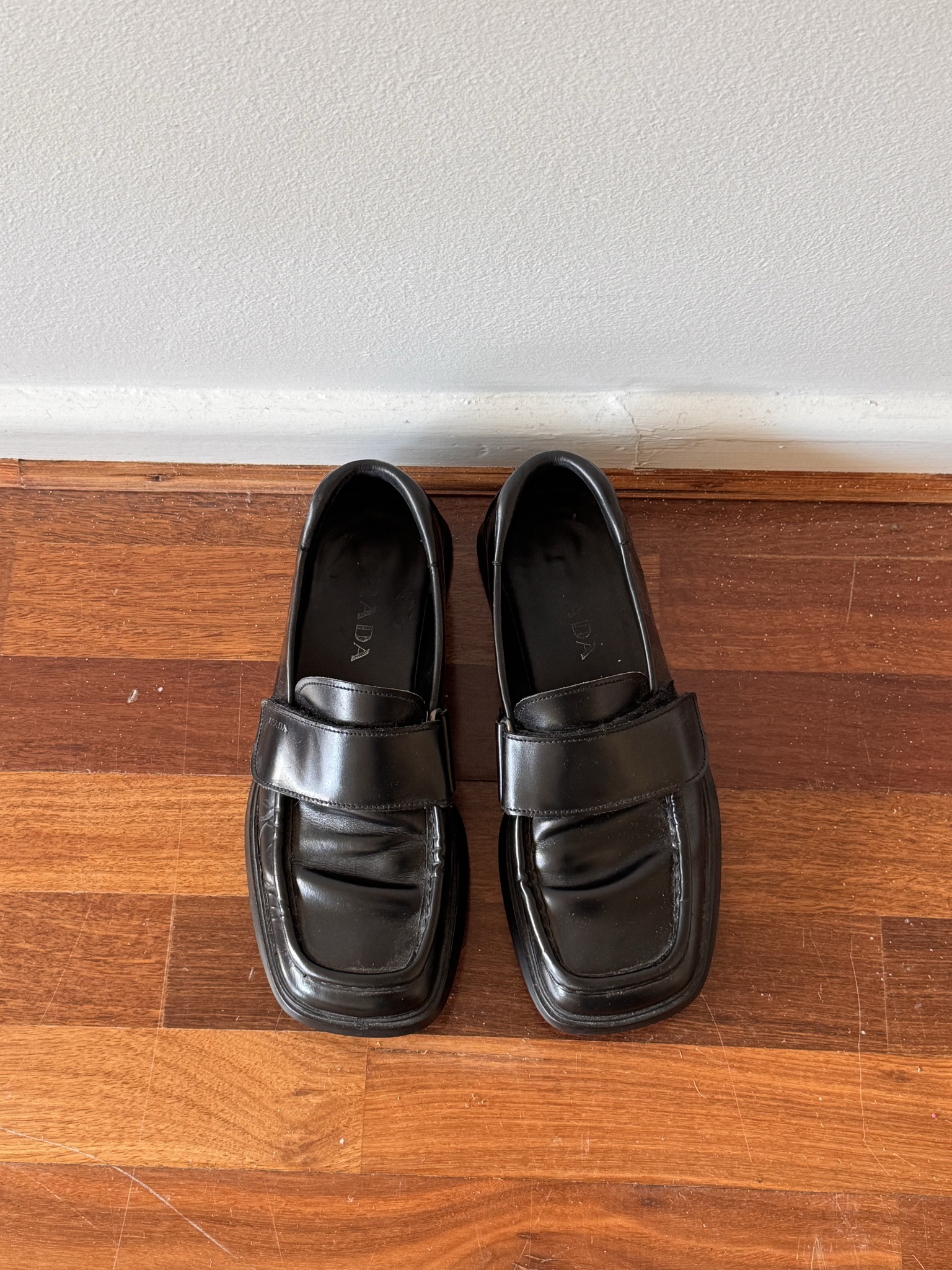 Prada Black Leather Loafers (Size UK 6) thumbnail 2