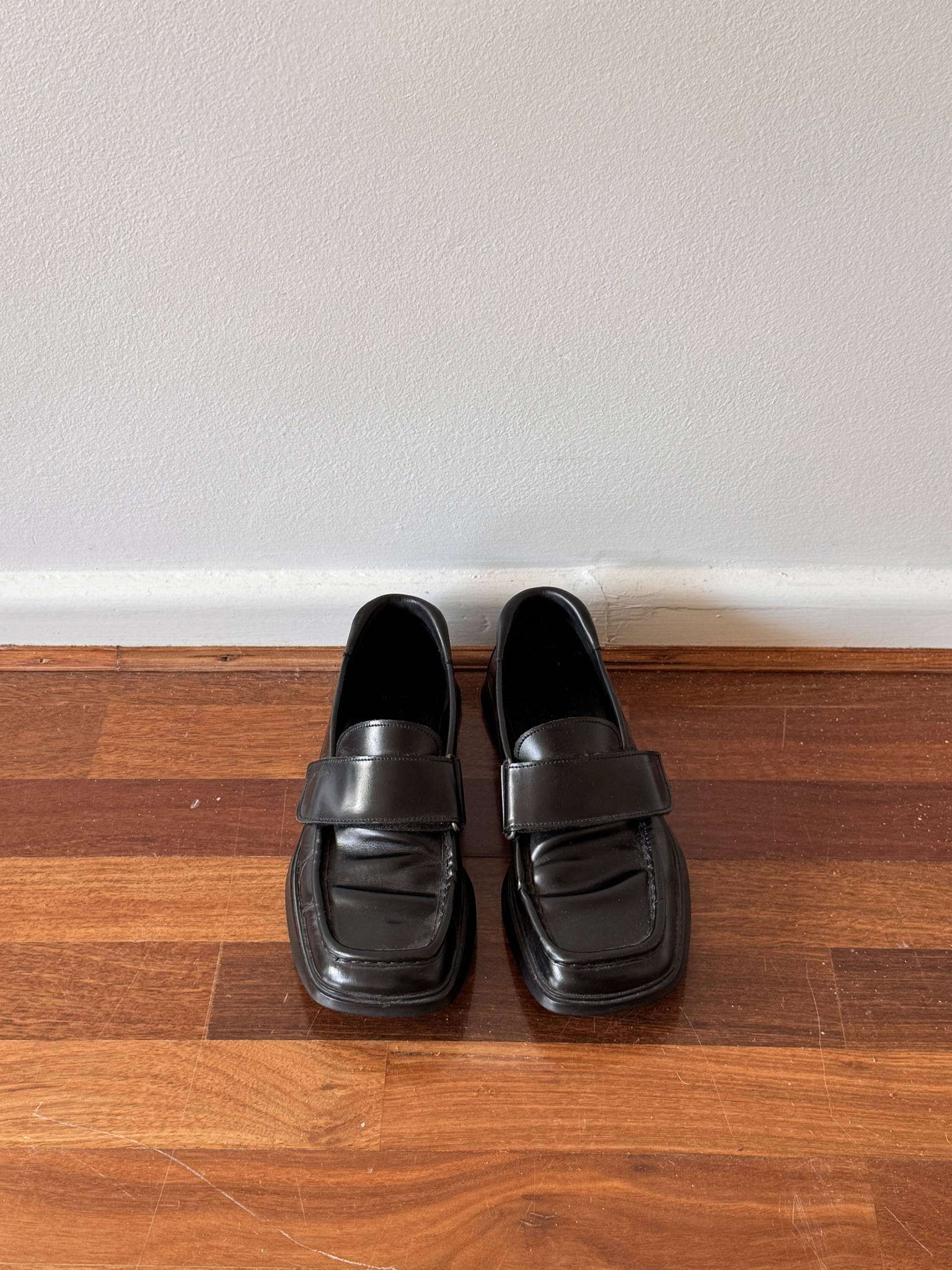 Prada Black Leather Loafers (Size UK 6) thumbnail 3