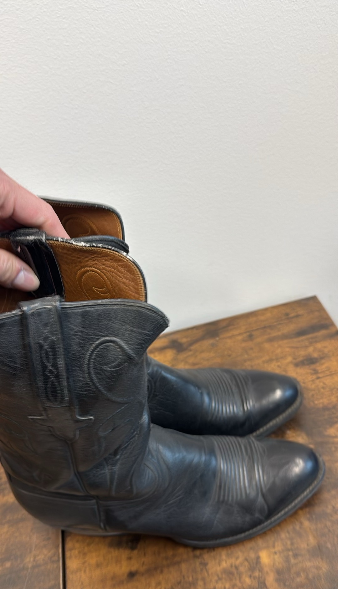 Lucchese Black Vintage Leather Cowboy Boots (Size US 10.5) thumbnail 3