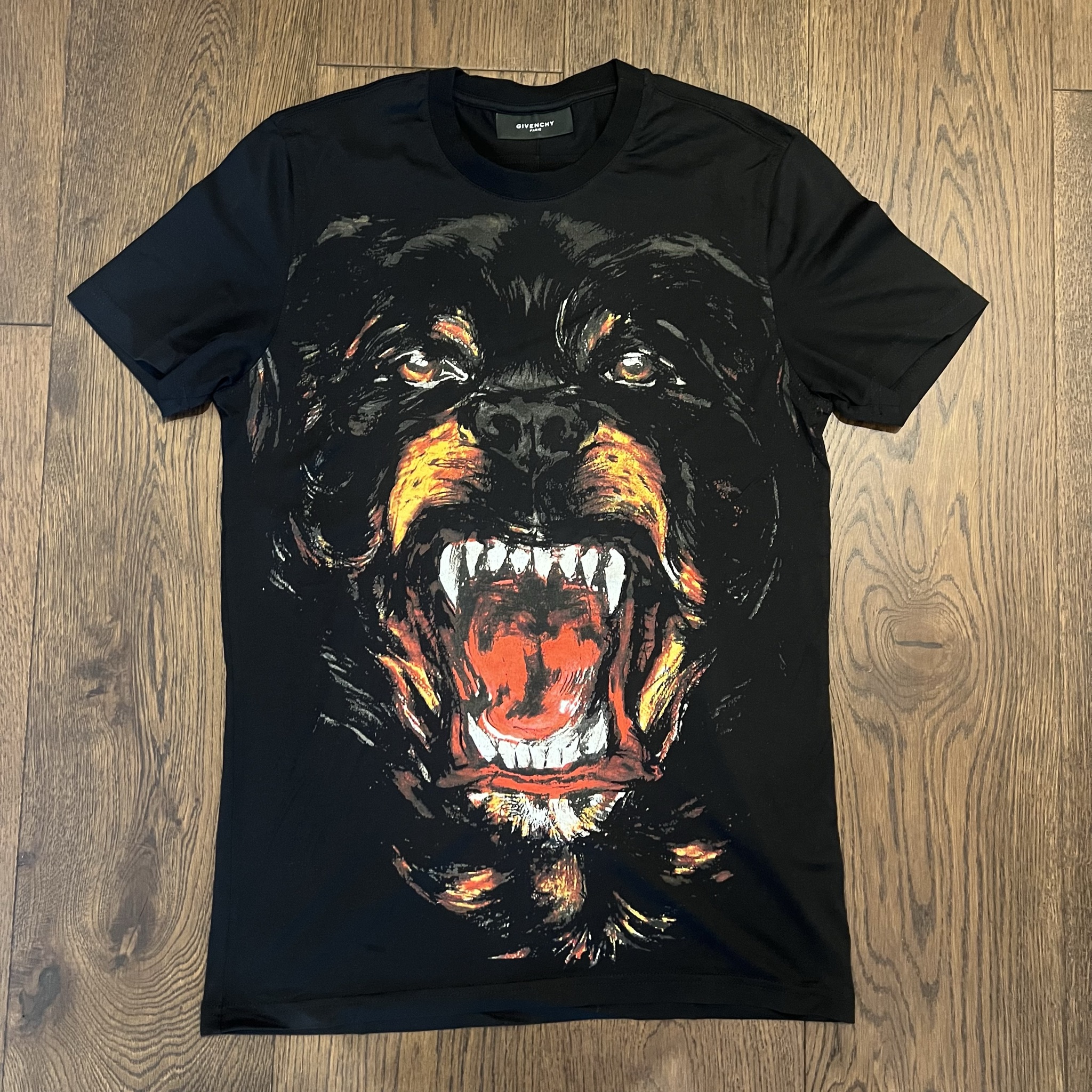Givenchy Black Rottweiler Print T-Shirt (Size XS)